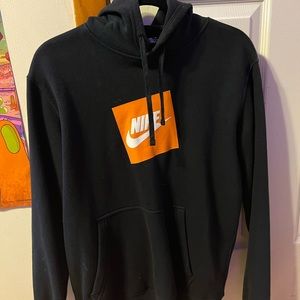 Mens Nike Sweatshirt (Barely worn)